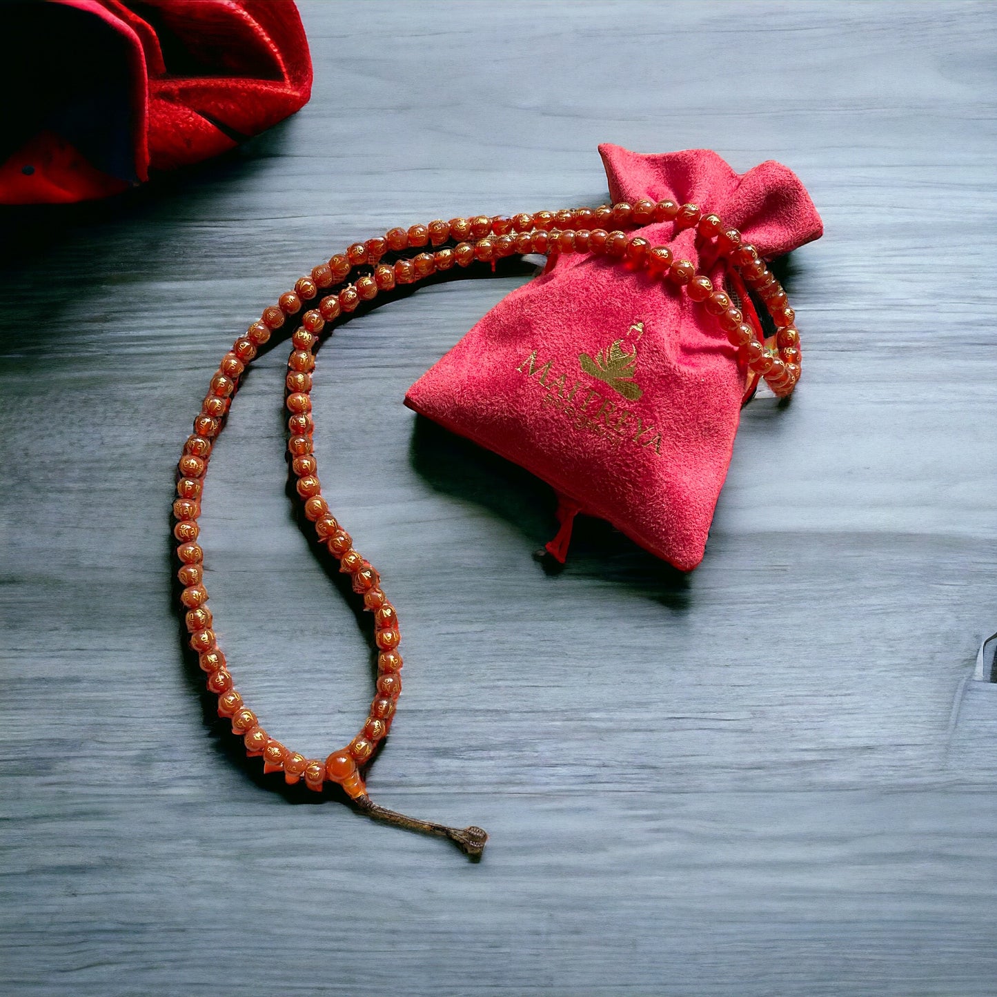 Japa Mala Auténtico de Cornalina con Mantra Tibetano 8mm
