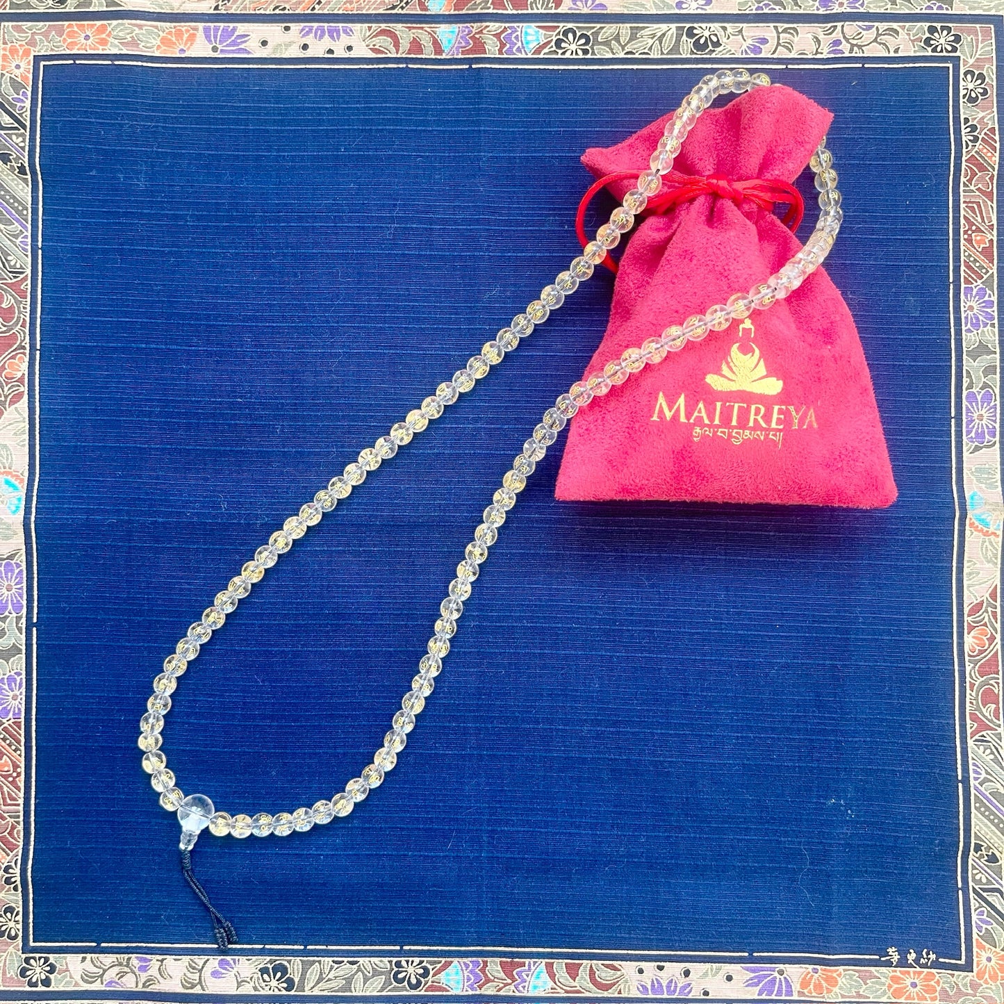 Japa Mala Auténtico de Cristal con mantra grabado de 8mm