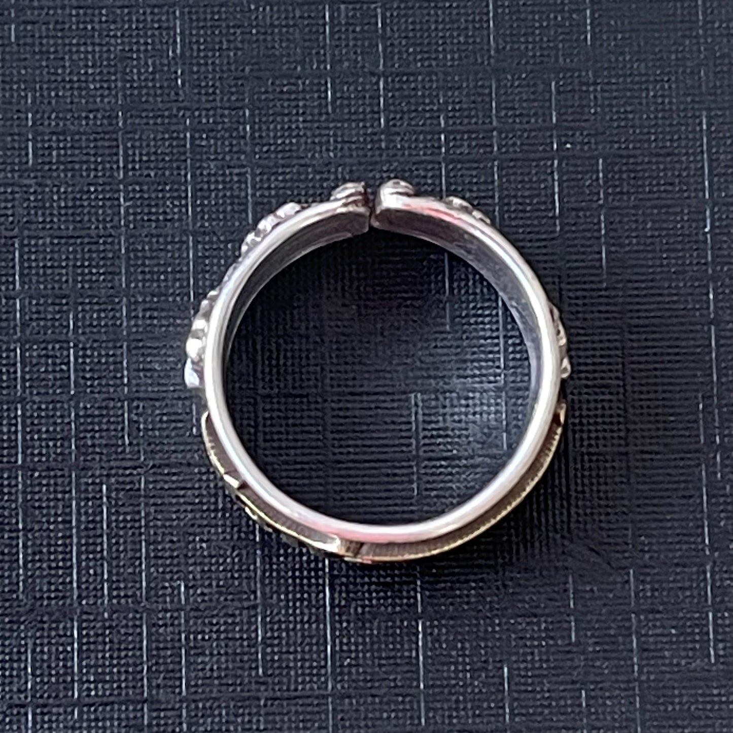 Anillo Tibetano de Plata .925 #7 con Mantra Om Mani Padme Hum