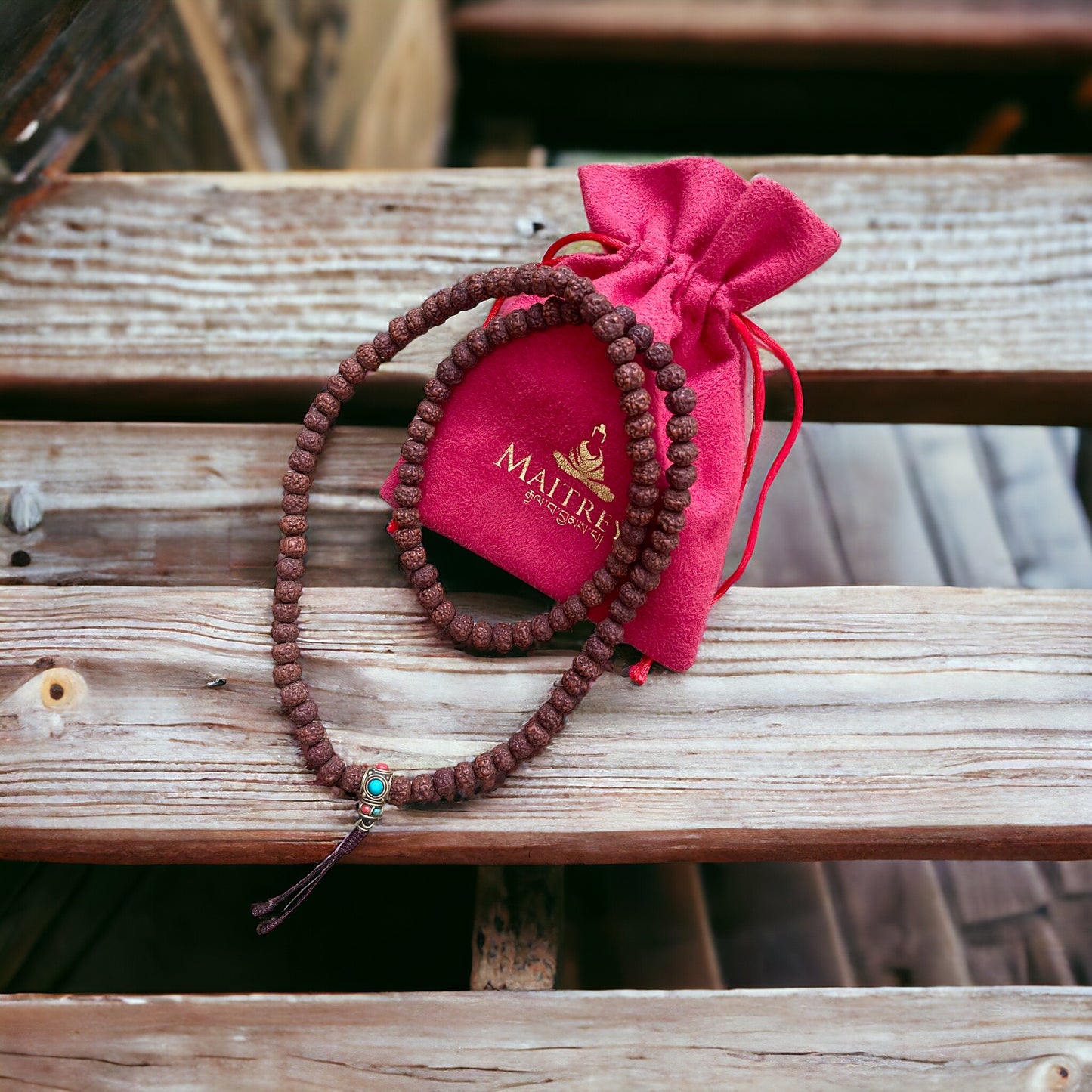 Japa Mala Auténtico de Rudraksha dark de 10mm con Gurú Metálico