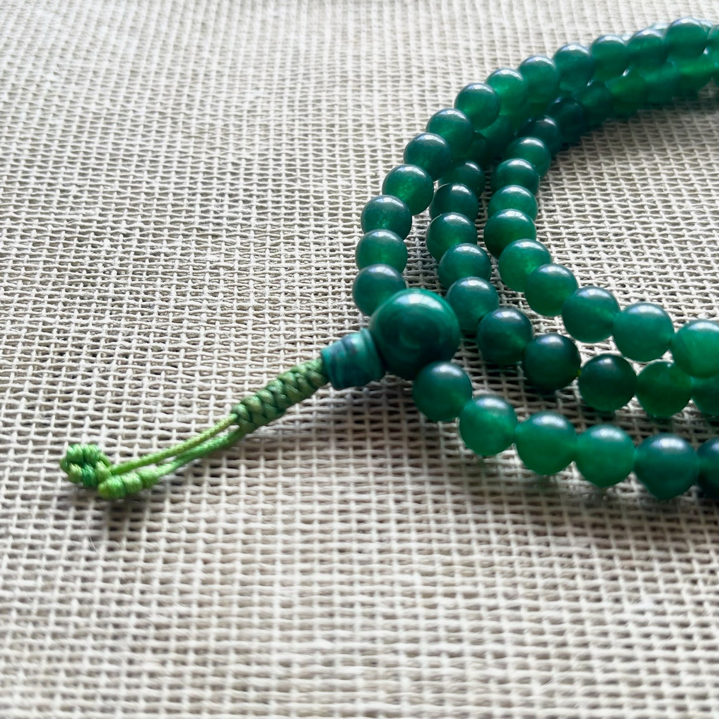 Japa Mala Auténtico de Jade de 6mm de diámetro